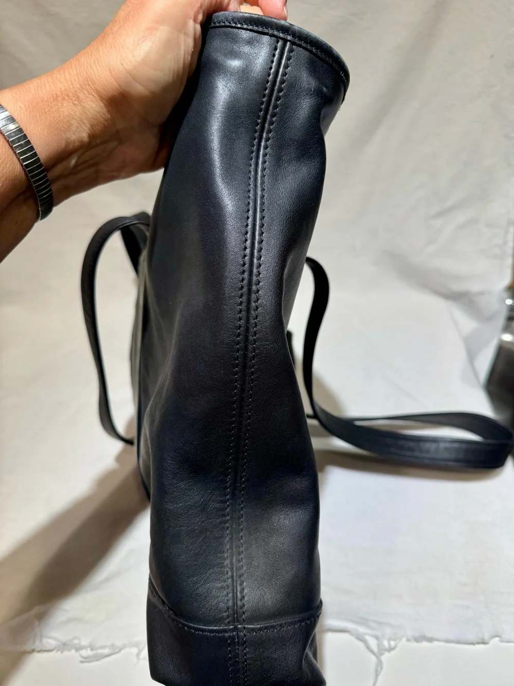 Coach spacious black